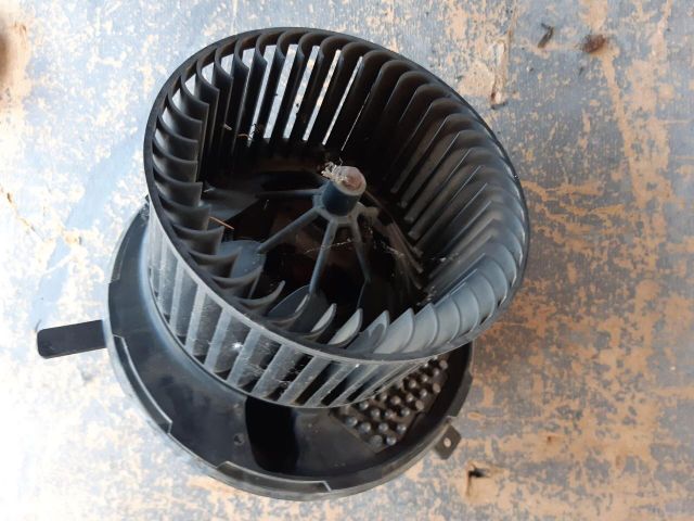 bontott SKODA OCTAVIA II Fűtőmotor (Klímás)