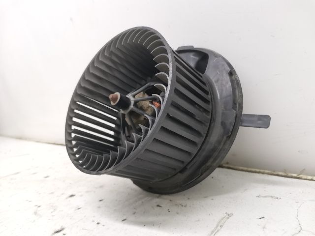 bontott SKODA OCTAVIA II Fűtőmotor (Klímás)