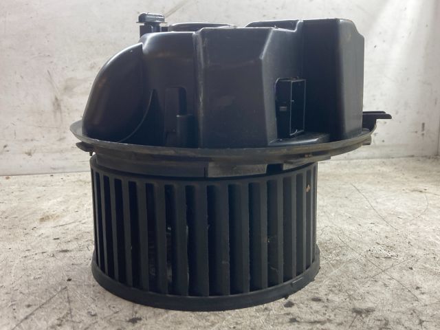 bontott SKODA OCTAVIA II Fűtőmotor (Klímás)