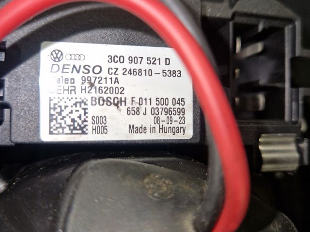 bontott SKODA OCTAVIA II Fűtőmotor (Klímás)