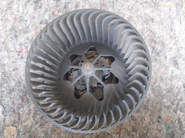 bontott SKODA OCTAVIA II Fűtőmotor (Klímás)