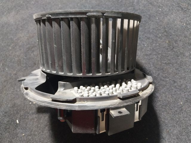 bontott SKODA OCTAVIA II Fűtőmotor (Klímás)