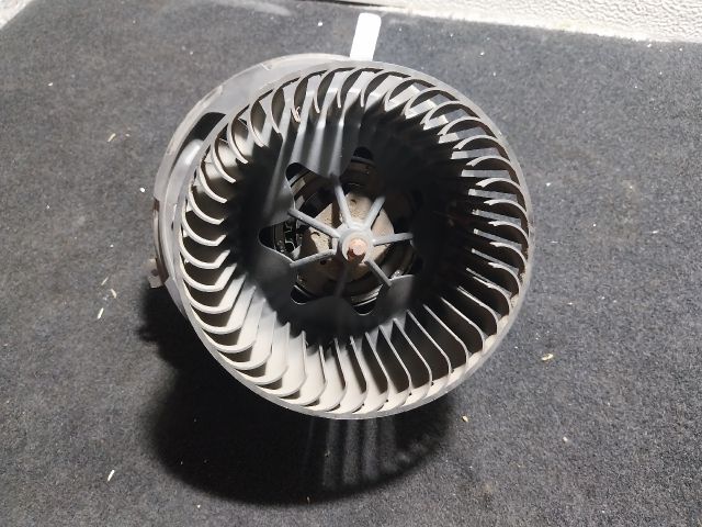 bontott SKODA OCTAVIA II Fűtőmotor (Klímás)