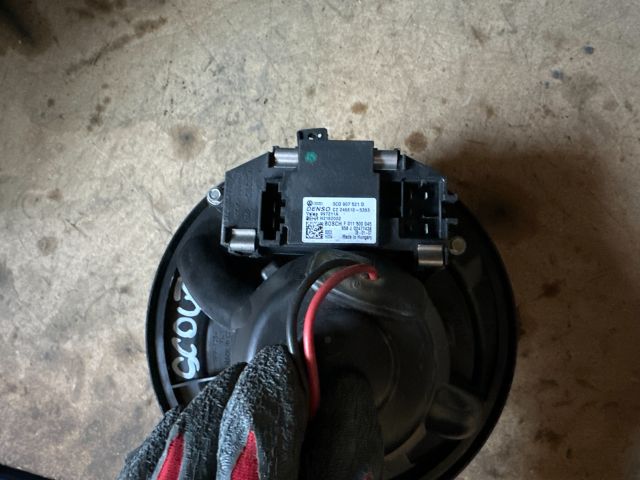 bontott SKODA OCTAVIA II Fűtőmotor (Klímás)