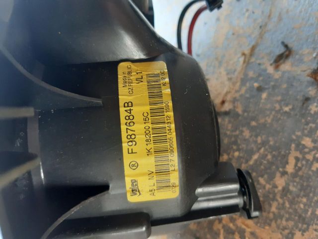 bontott SKODA OCTAVIA II Fűtőmotor (Klímás)