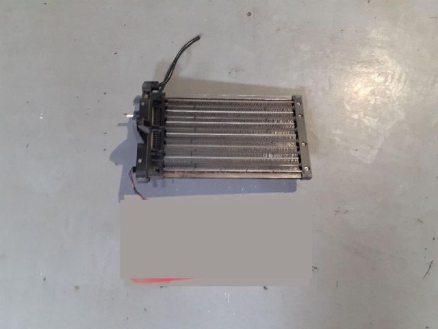 bontott SKODA OCTAVIA II Fűtőradiátor (Elektromos)