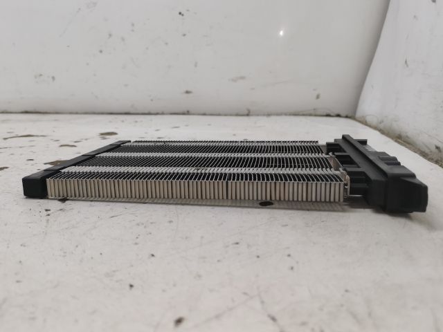 bontott SKODA OCTAVIA II Fűtőradiátor (Elektromos)