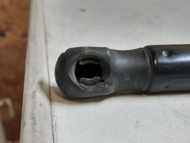 bontott SKODA OCTAVIA II Gázrugós Kitámasztó Teleszkóp Csomagtérajtó (Pozíciófüggetlen)