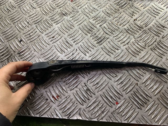 bontott SKODA OCTAVIA II Hátsó Ablaktörlő Kar