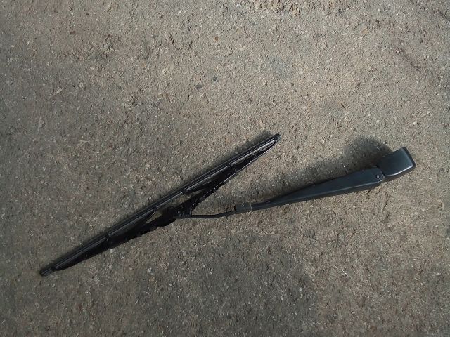 bontott SKODA OCTAVIA II Hátsó Ablaktörlő Kar