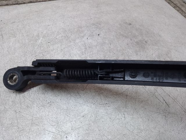 bontott SKODA OCTAVIA II Hátsó Ablaktörlő Kar