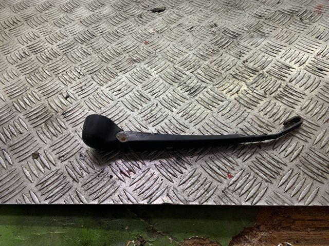 bontott SKODA OCTAVIA II Hátsó Ablaktörlő Kar