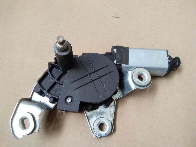 bontott SKODA OCTAVIA II Hátsó Ablaktörlő Motor