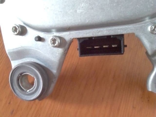 bontott SKODA OCTAVIA II Hátsó Ablaktörlő Motor