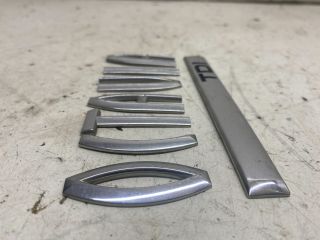 bontott SKODA OCTAVIA II Hátsó Embléma