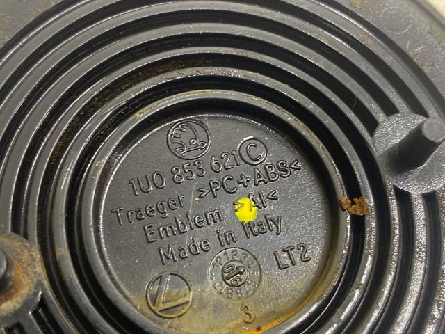 bontott SKODA OCTAVIA II Hátsó Embléma