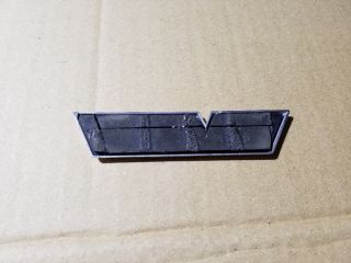 bontott SKODA OCTAVIA II Hátsó Embléma