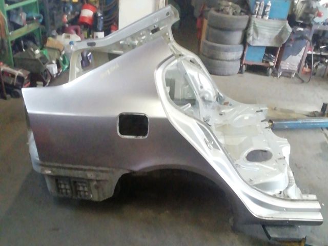 bontott SKODA OCTAVIA II Hátsó Karosszéria Csomag