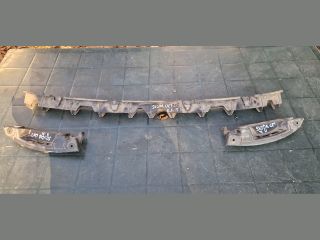 bontott SKODA OCTAVIA II Hátsó középső Lökhárító Tartó (Műanyag)