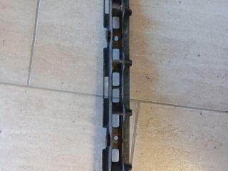 bontott SKODA OCTAVIA II Hátsó középső Lökhárító Tartó (Műanyag)