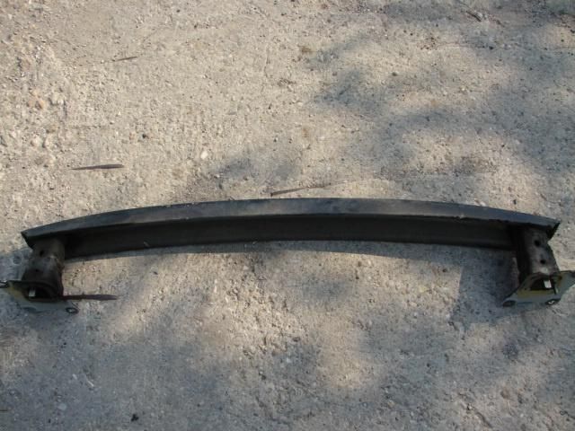 bontott SKODA OCTAVIA II Hátsó Lökhárító Merevítő (Fém)