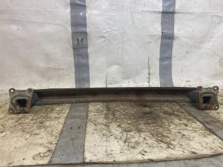 bontott SKODA OCTAVIA II Hátsó Lökhárító Merevítő (Fém)