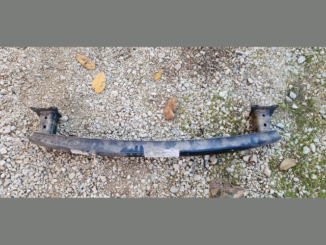 bontott SKODA OCTAVIA II Hátsó Lökhárító Merevítő (Fém)