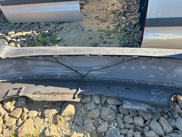 bontott SKODA OCTAVIA II Hátsó Lökhárító (Részeivel)