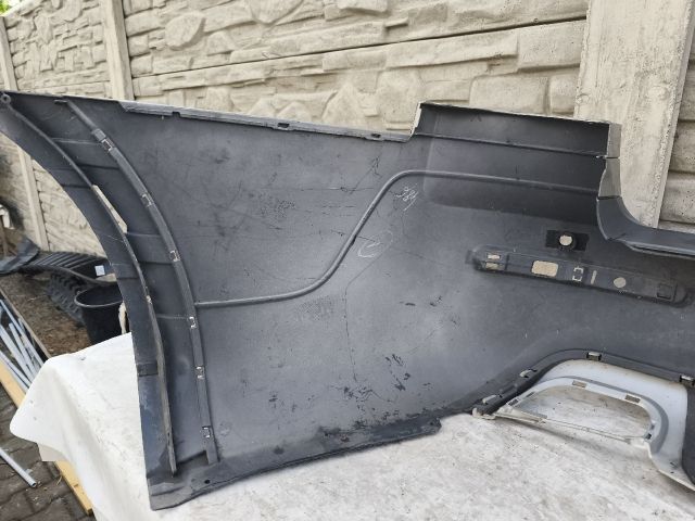 bontott SKODA OCTAVIA II Hátsó Lökhárító (Részeivel)