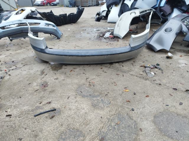 bontott SKODA OCTAVIA II Hátsó Lökhárító (Részeivel)