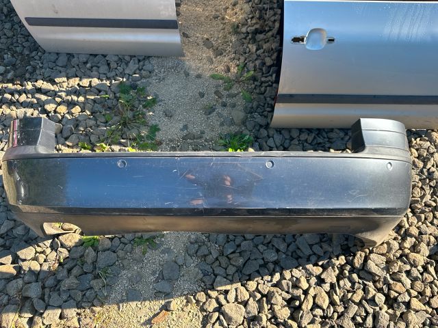 bontott SKODA OCTAVIA II Hátsó Lökhárító (Részeivel)