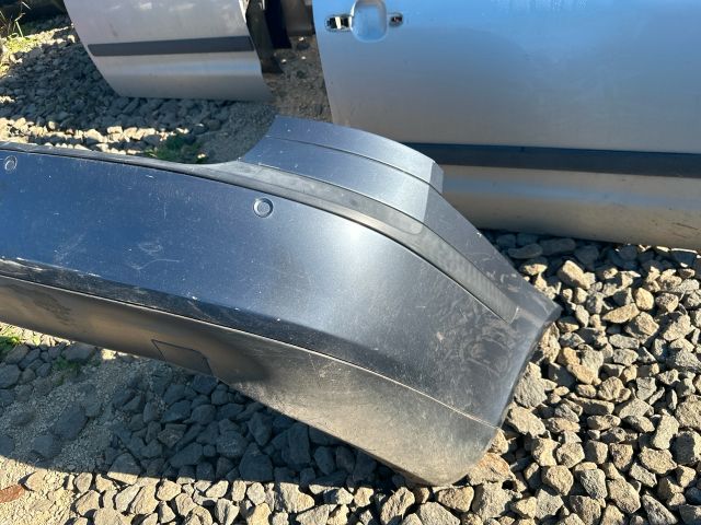 bontott SKODA OCTAVIA II Hátsó Lökhárító (Részeivel)