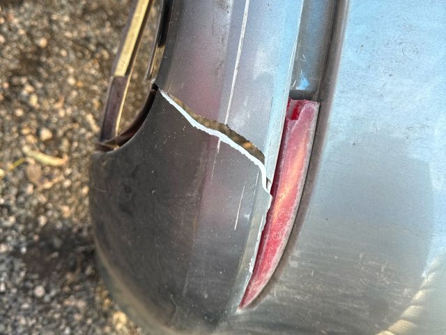 bontott SKODA OCTAVIA II Hátsó Lökhárító (Részeivel)