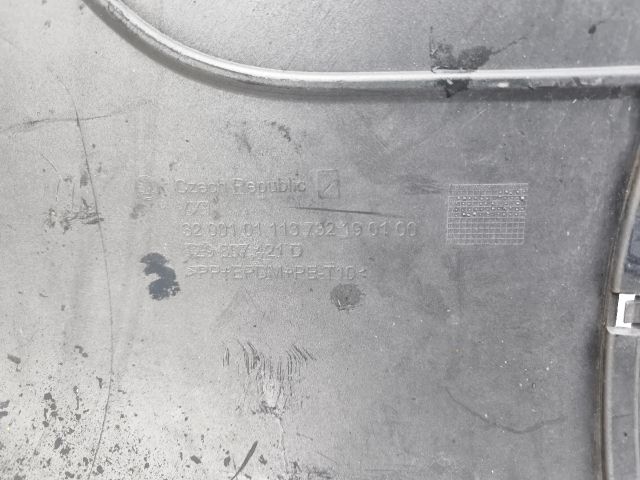bontott SKODA OCTAVIA II Hátsó Lökhárító (Részeivel)