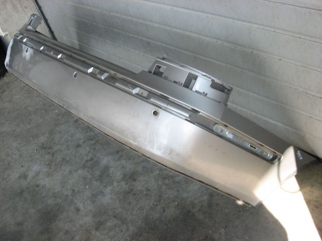 bontott SKODA OCTAVIA II Hátsó Lökhárító (Üresen)