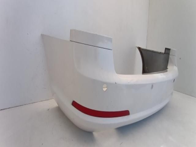 bontott SKODA OCTAVIA II Hátsó Lökhárító (Üresen)