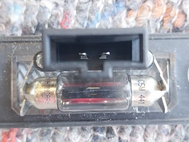 bontott SKODA OCTAVIA II Hátsó Rendszámtábla Világítás