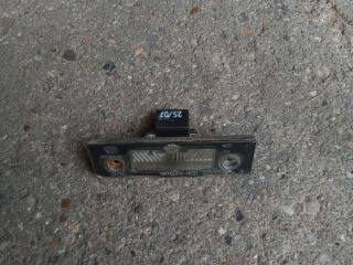 bontott SKODA OCTAVIA II Hátsó Rendszámtábla Világítás