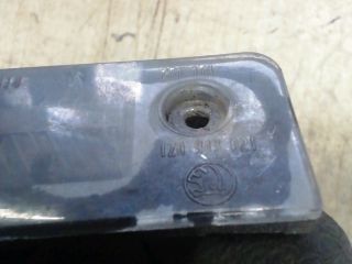 bontott SKODA OCTAVIA II Hátsó Rendszámtábla Világítás