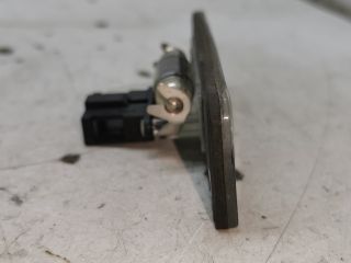 bontott SKODA OCTAVIA II Hátsó Rendszámtábla Világítás