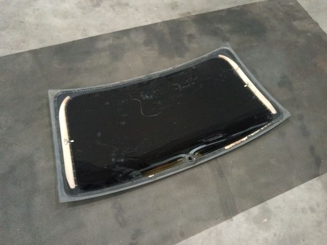 bontott SKODA OCTAVIA II Hátsó Szélvédő