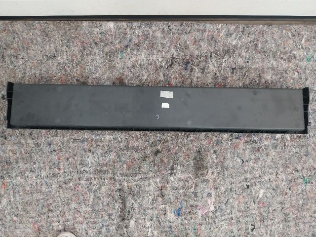 bontott SKODA OCTAVIA II Hátsó Tároló Rekesz