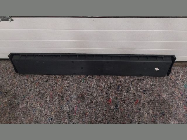 bontott SKODA OCTAVIA II Hátsó Tároló Rekesz