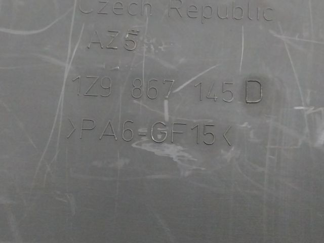 bontott SKODA OCTAVIA II Hátsó Tároló Rekesz