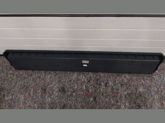 bontott SKODA OCTAVIA II Hátsó Tároló Rekesz