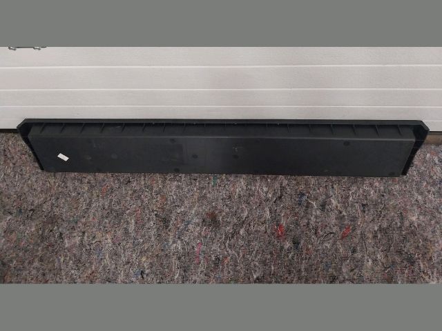 bontott SKODA OCTAVIA II Hátsó Tároló Rekesz