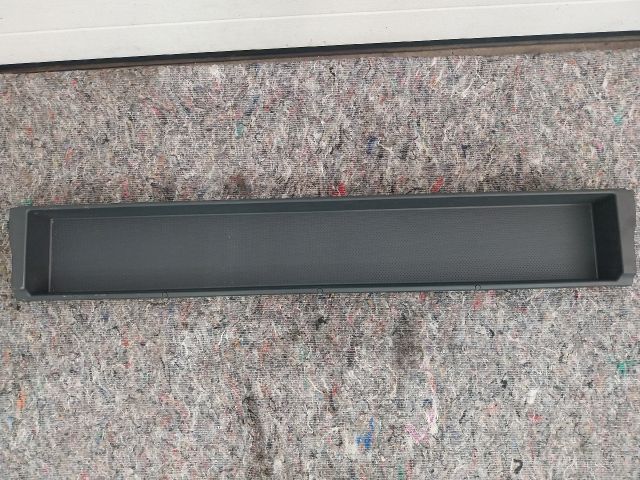 bontott SKODA OCTAVIA II Hátsó Tároló Rekesz