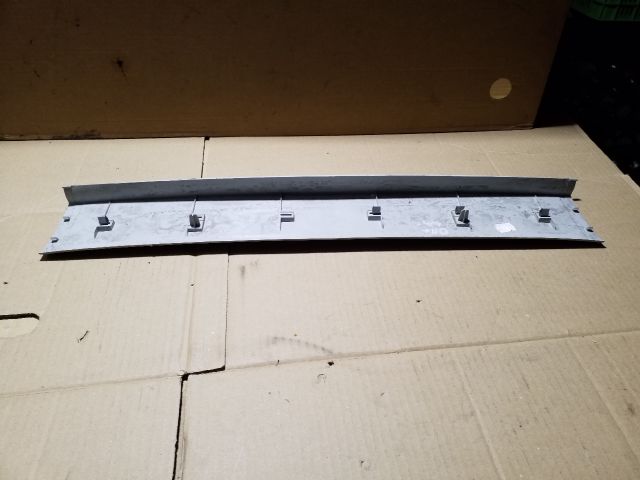 bontott SKODA OCTAVIA II Hátsó Tetőkárpit Takarófedél