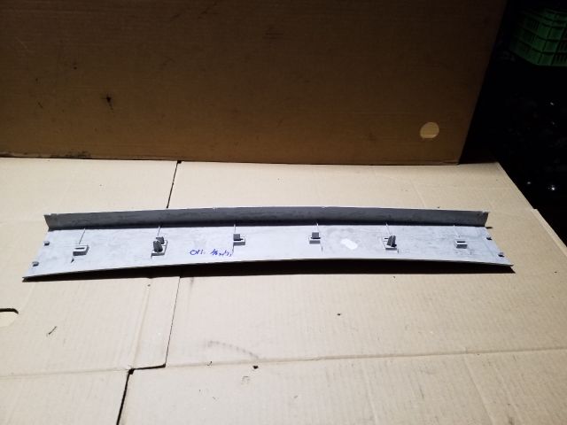 bontott SKODA OCTAVIA II Hátsó Tetőkárpit Takarófedél