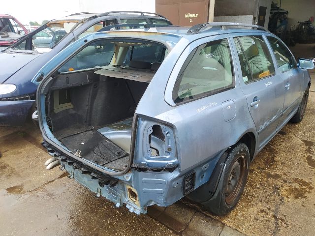 bontott SKODA OCTAVIA II Hátsó Ülés